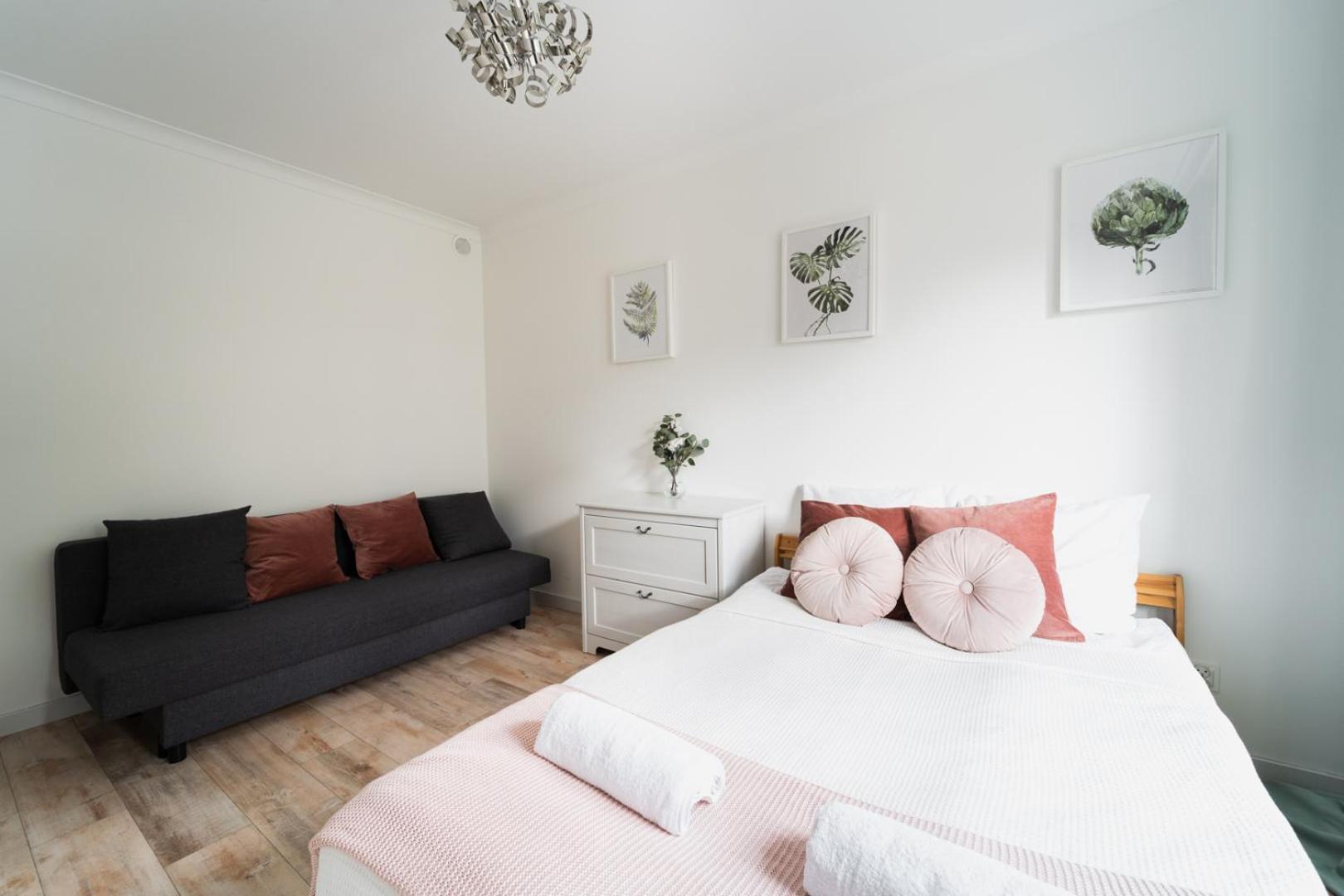 Apartment Old Town - 3 Rooms - 2 Bathrooms - 12 People - Parking Place Wroclaw Exterior photo