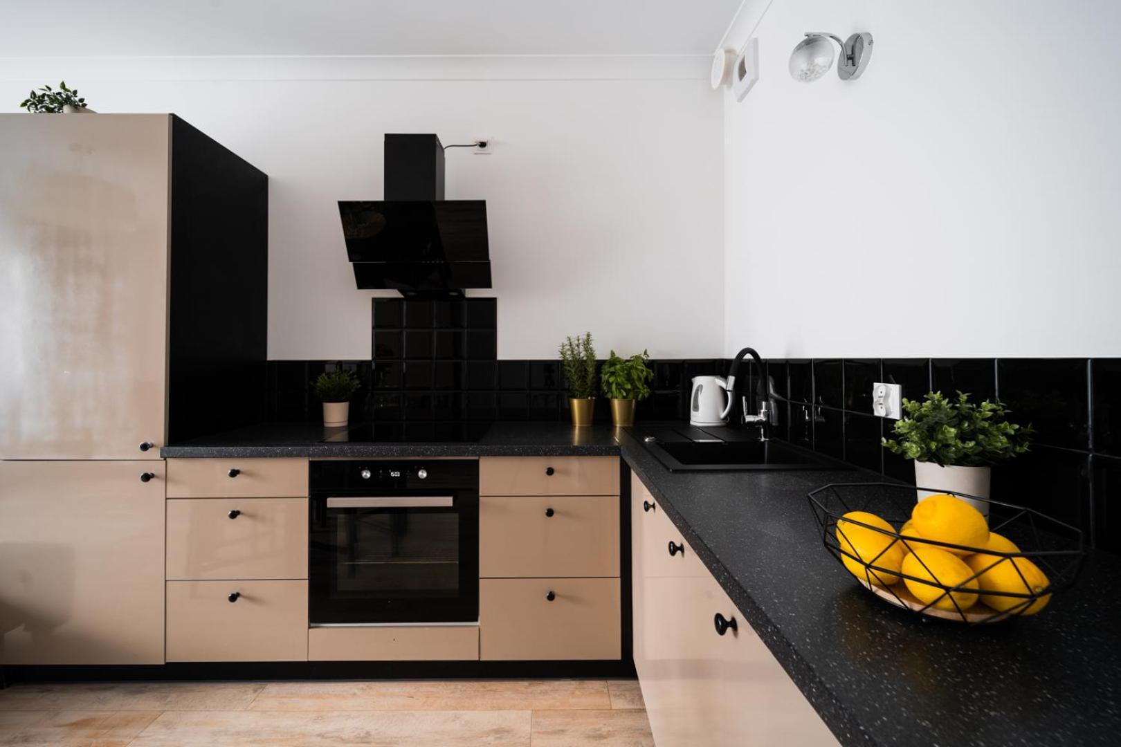 Apartment Old Town - 3 Rooms - 2 Bathrooms - 12 People - Parking Place Wroclaw Exterior photo